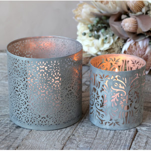 Set dvoch  kovových svietnikov Chic