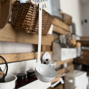 Smaltovaná naberačka Vintage Enamel